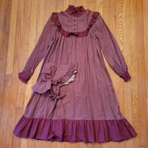 Vintage Red Floral Prairie Dress Bonnet Long Sleeve Button Front Ruffle Cottage